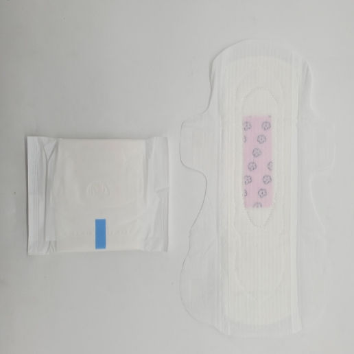 Máquina para fabricar pañales para toallas sanitarias para damas