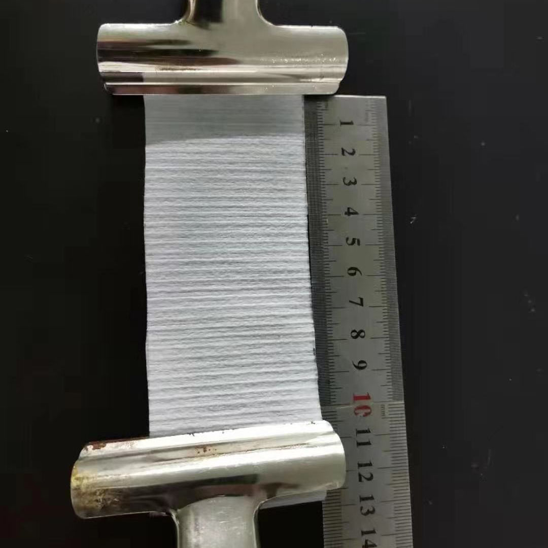 Uso de materia prima no tejida elástica para pañales para bebés con orejas grandes y mascarillas para la oreja